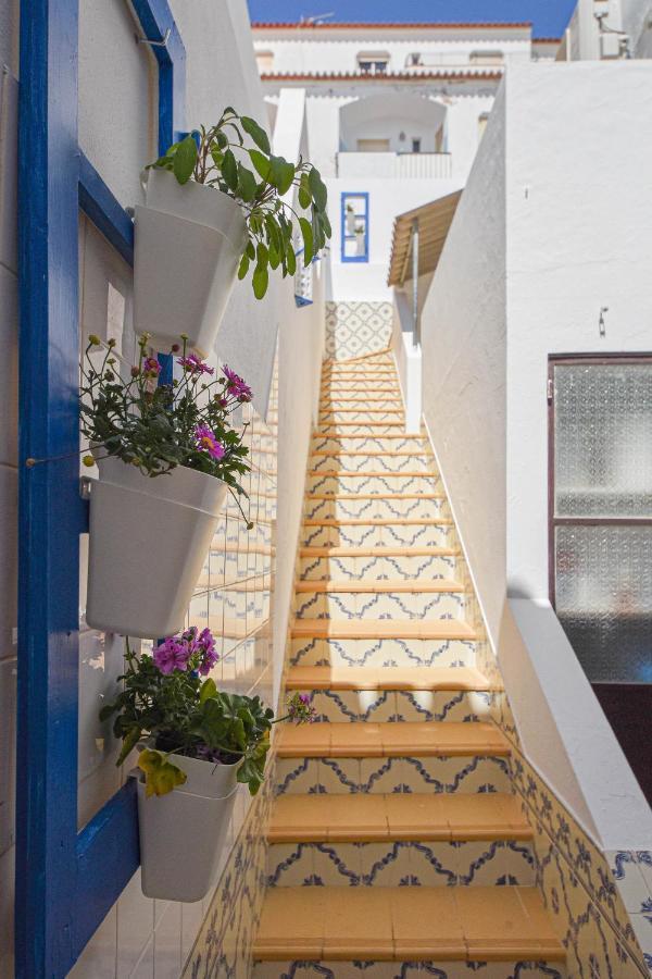 Blue Door ลากอส ภายนอก รูปภาพ