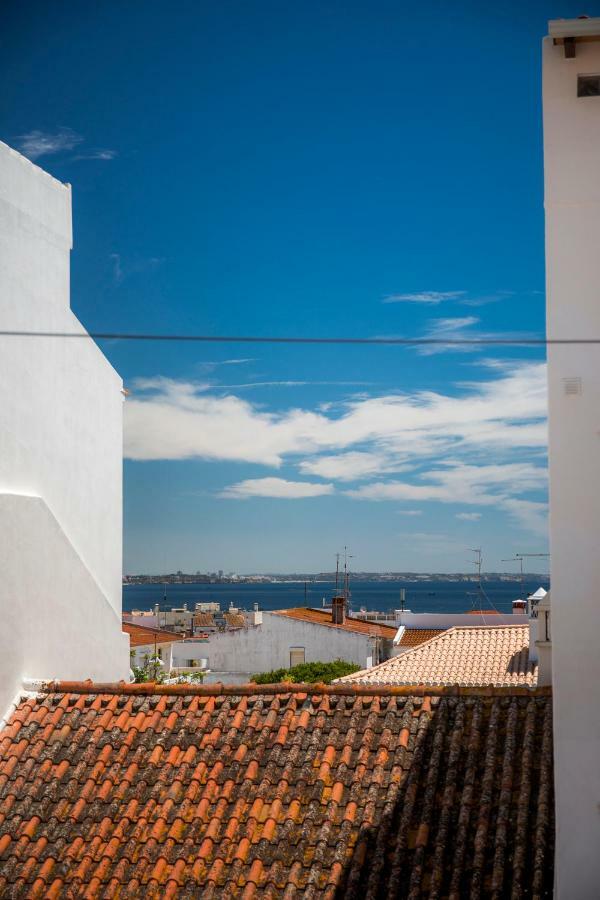 Blue Door ลากอส ภายนอก รูปภาพ